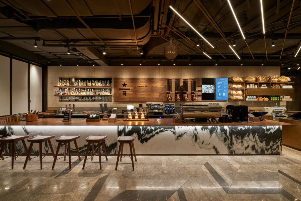 Starbucks Opens First Reserve Bakery Café in Shanghai