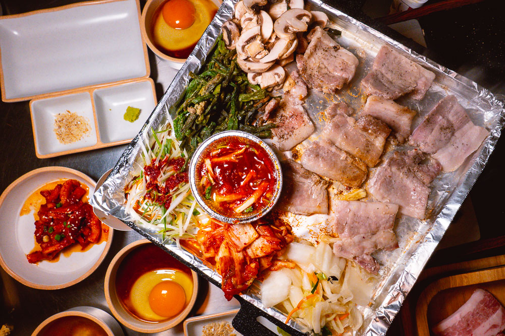 Botong Sikdang: Korean Grilled Pork and Banchan