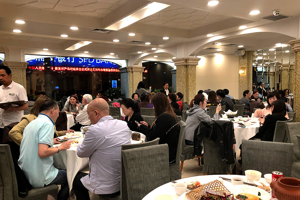 Where to eat Shanghainese food in Shanghai: Rui Fu Yuan, a restaurant in Xuhui district, Shanghai. Photo by Rachel Gouk @ Nomfluence.