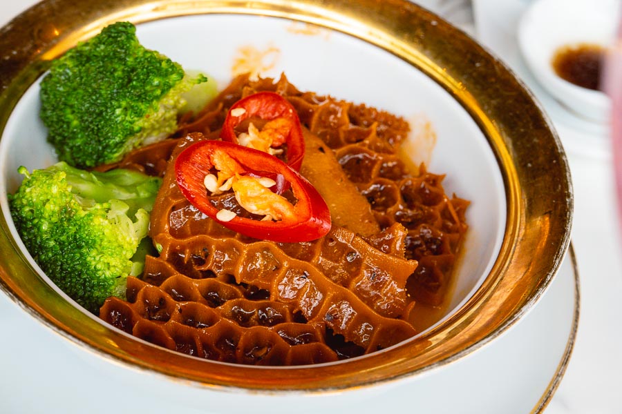 All-you-can-eat dim sum brunch at YEN Chinese restaurant, W Shanghai. Photo by Rachel Gouk @ Nomfluence.