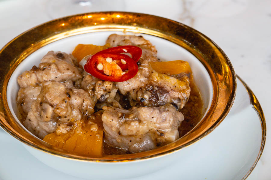 All-you-can-eat dim sum brunch at YEN Chinese restaurant, W Shanghai. Photo by Rachel Gouk @ Nomfluence.