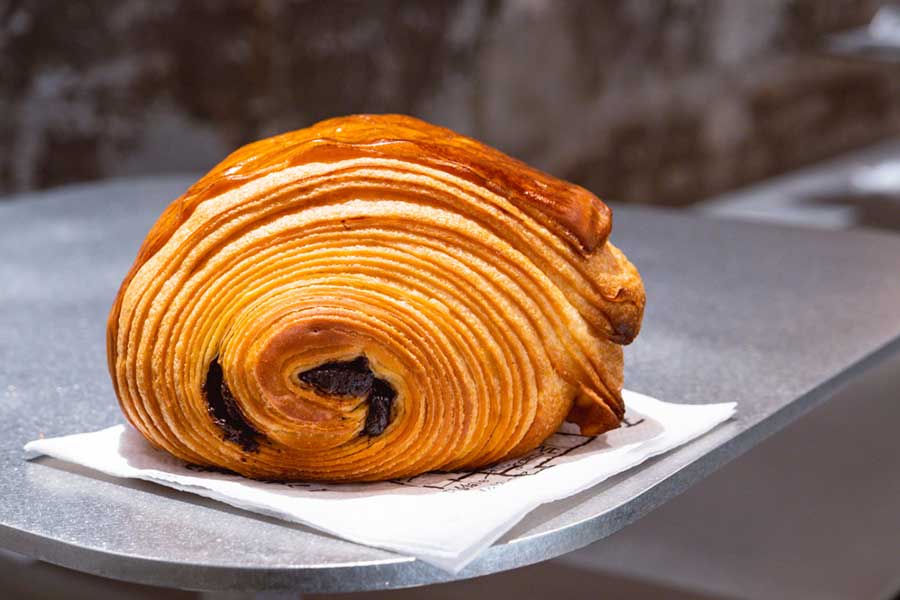 Basdban is a design-forward cafe and bakery on Yuyuan Lu in Shanghai. Photo by Rachel Gouk @ Nomfluence.