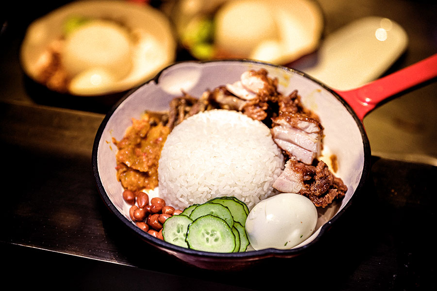 Nomfluence X Liquid Laundry: Cool As Nyonya - Nov 11