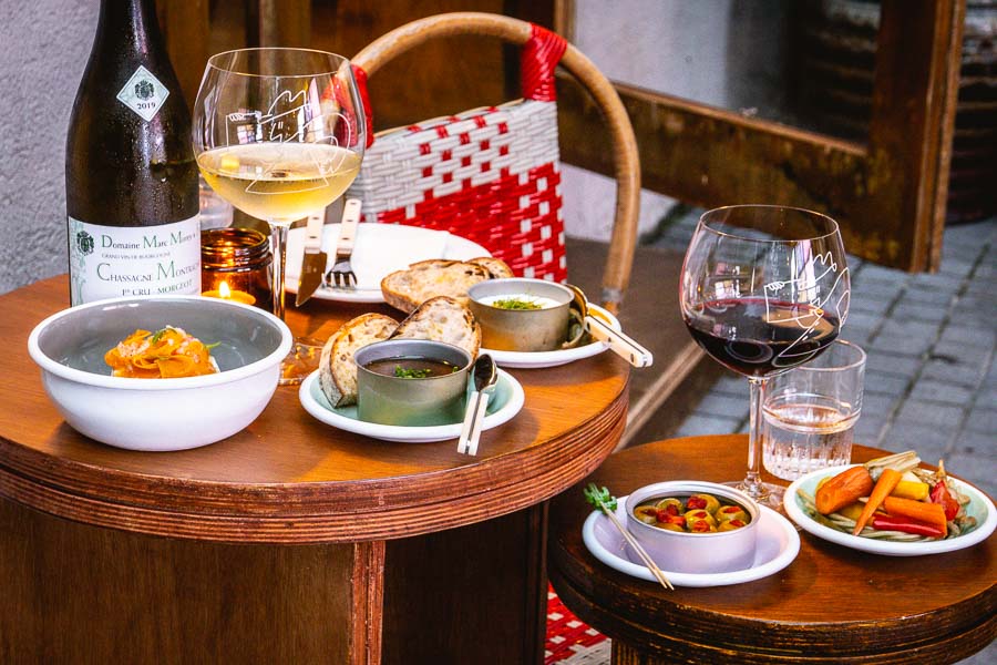theWarehouse: A Micro Wine Bar & Wine Shop (Closed)