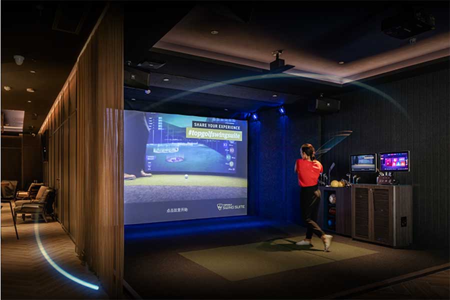 Lounge by Topgolf is a sports entertainment destination in Shanghai that has mini golf and digitized games, and a restaurant and bar.
