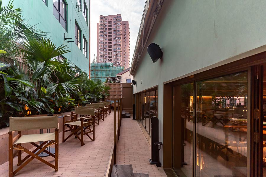 Brunch in Shanghai: La Barra for free-flow brunch.