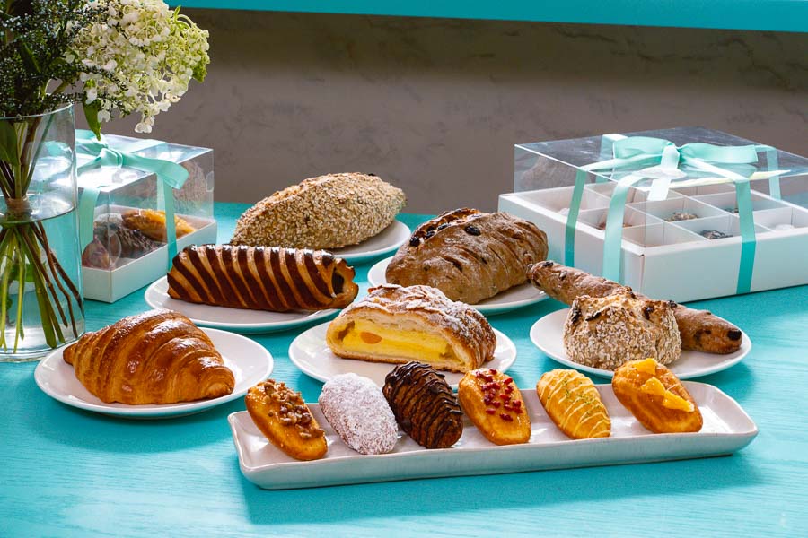 Free Madeleines at French Bakery & Patisserie Madeleine (Closed)