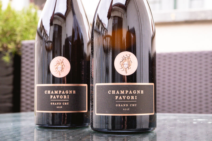 Chateau Favori rose wine. Photo by Rachel Gouk @ Nomfluence.