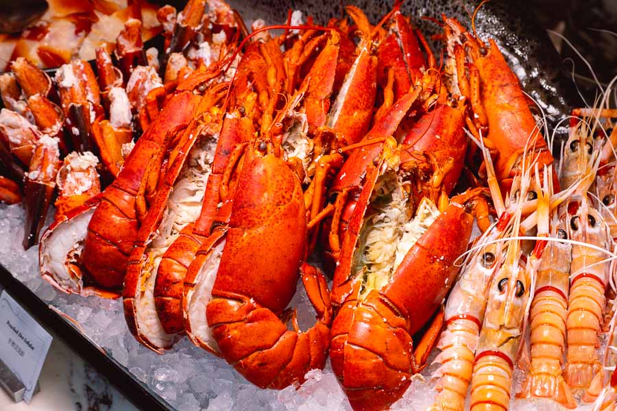 Sunday Seafood Buffet at The Waldorf Astoria Shanghai