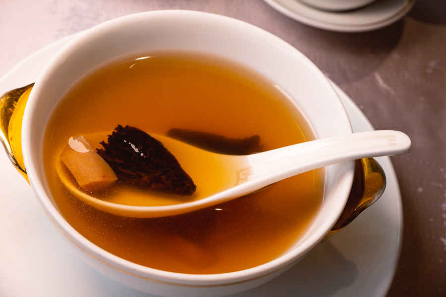 Man Wah, Mandarin Oriental, Hong Kong. Photo by Rachel Gouk @ Nomfluence.