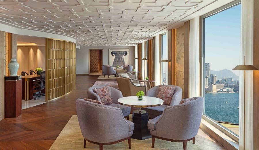 The Mandarin Club, Mandarin Oriental, Hong Kong.