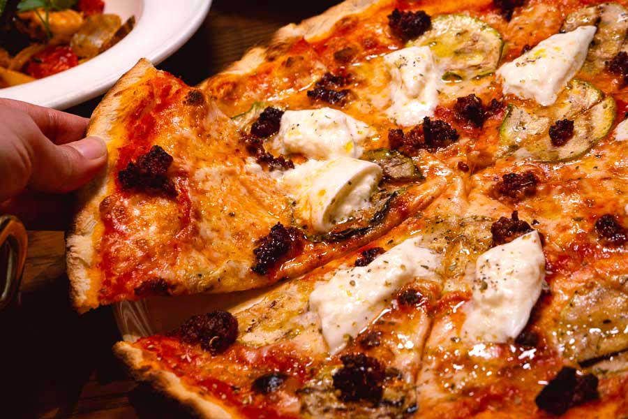 Bella Vita Jing’an: Solid Pizzas & Generous Grill Platters