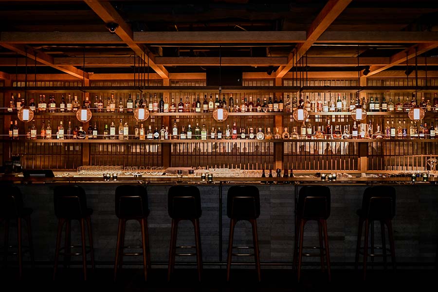 Canton Disco is a modern Cantonese restaurant at The Shanghai EDITION, serving modern Cantonese cuisine.
