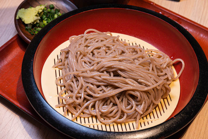 soba at Ebinoya in Shanghai. Photo by Rachel Gouk @ Nomfluence.