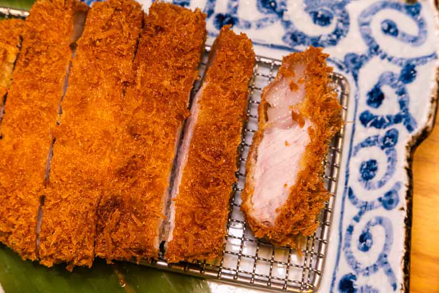 Tonkatsu Find: Thick-Cut Deep-Fried Pork Cutlets in Gubei