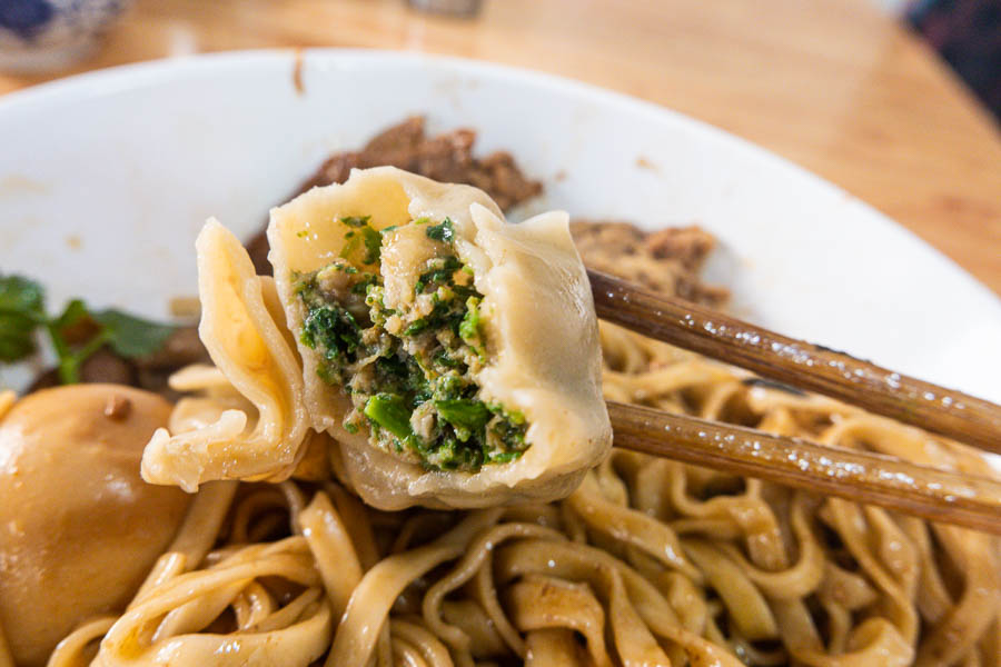 Dumplings at San Lin Tang 三林塘, a Shanghai noodle and dumpling shop in Huangpu. Photo by Rachel Gouk @ Nomfluence.