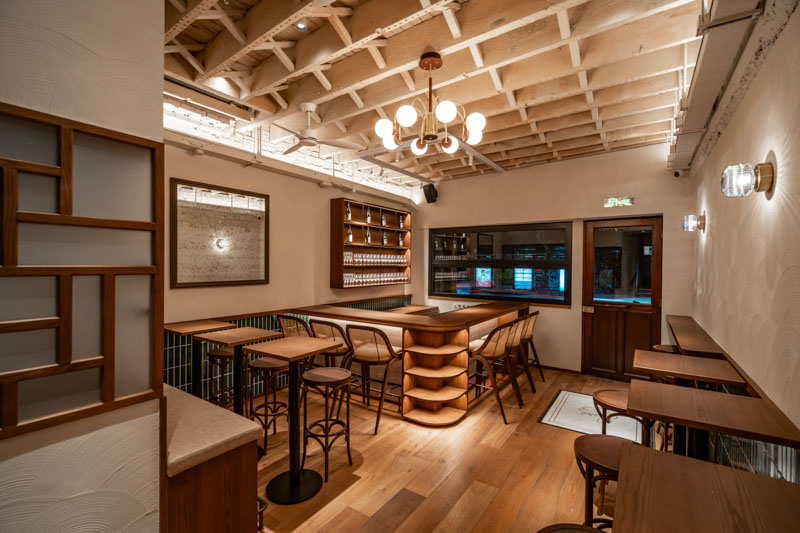Swirl is a cocktail bar in Shanghai by SG Group, Shingo Gokan.