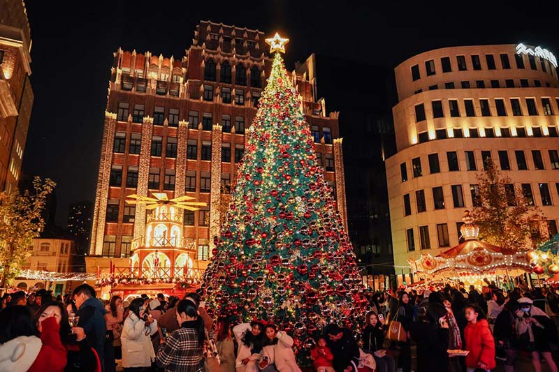 Ultimate Guide To Christmas Markets in Shanghai 2024