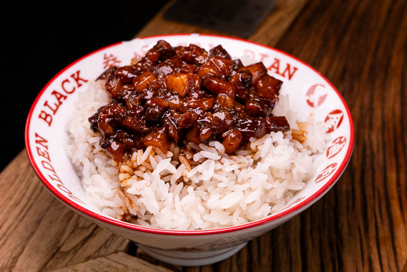 The One Dish Wonder: Sandian’s Taiwanese Luroufan