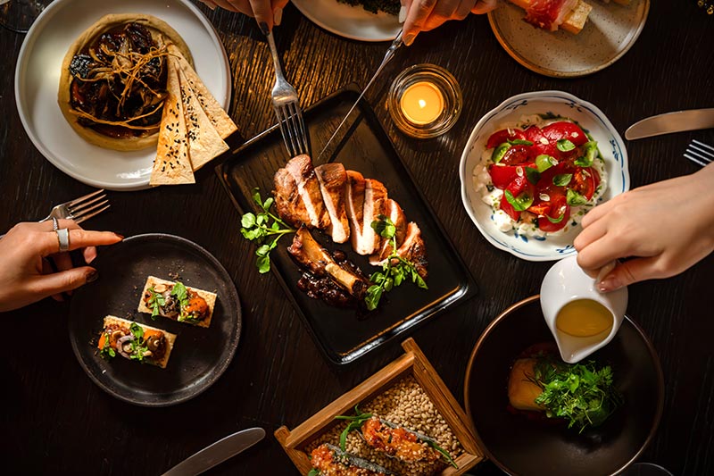 Bistro In Light: Shanghai Tavern X YELLOWKORNER