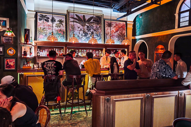 Alma Luna: Yao Lu's Cuban-Inspired Cocktail Bar Debuts in Shanghai