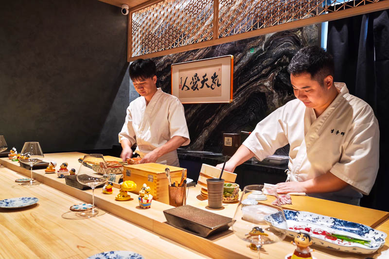 Uni Shushi is an affordable omakase restaurant in Xintiandi, Shanghai